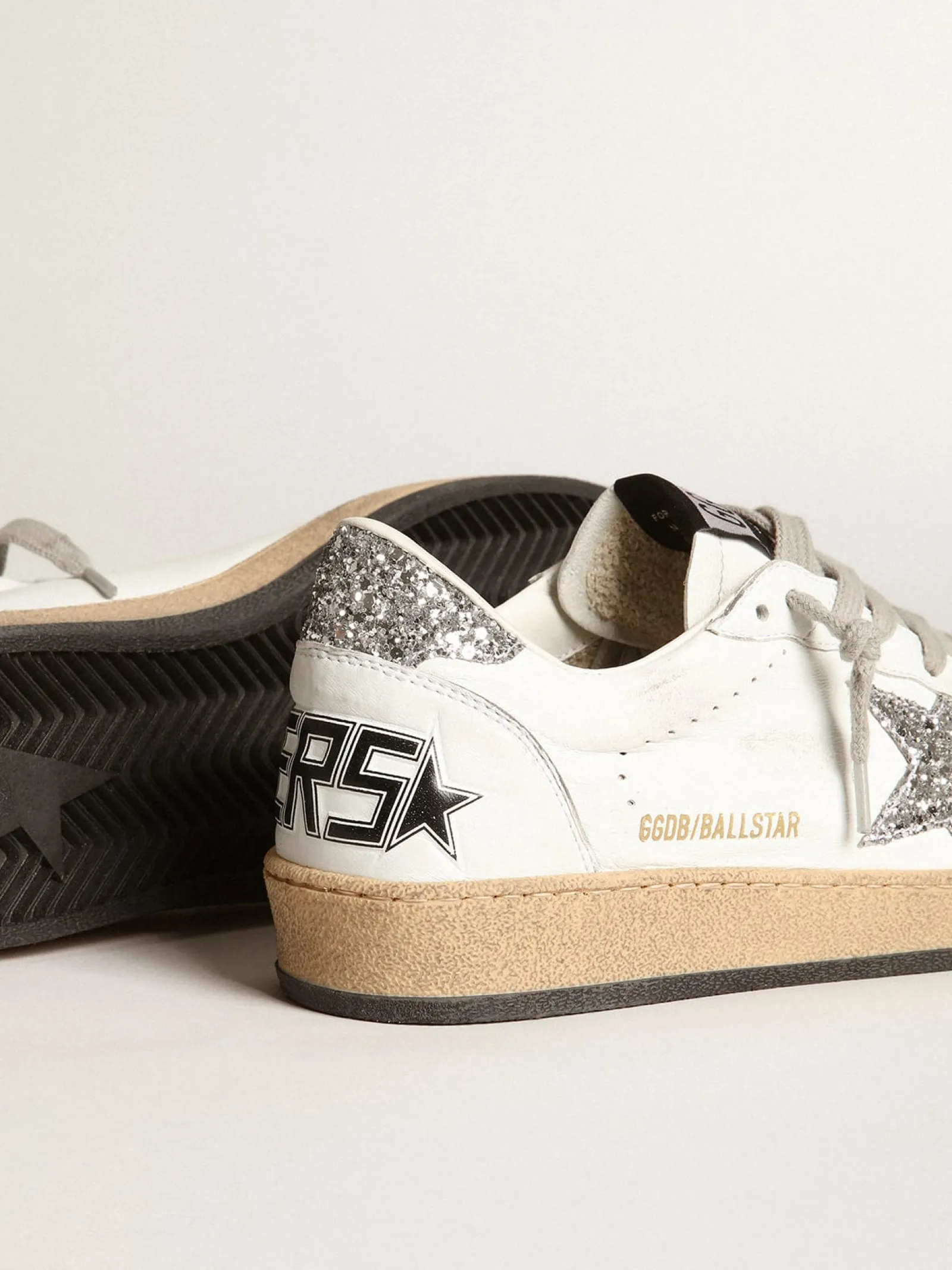 Sale Golden Goose Ball Star feminino de napa com estrela branca e talão de glitter Cabedal de napa branca