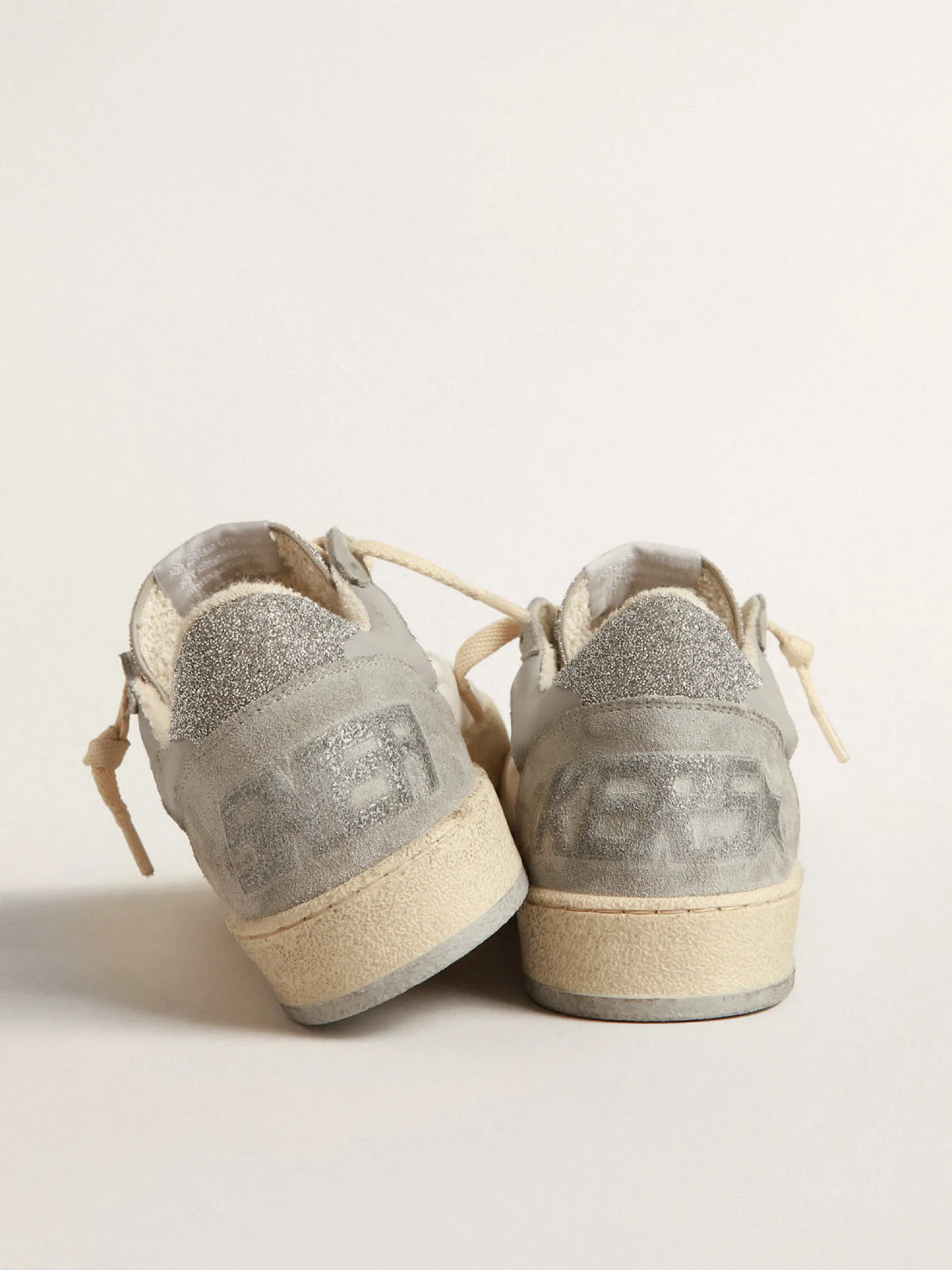 Flash Sale Golden Goose Ball Star LTD com inserções de cristais Swarovski e estrela rosa Cabedal de náilon branco e couro cinza