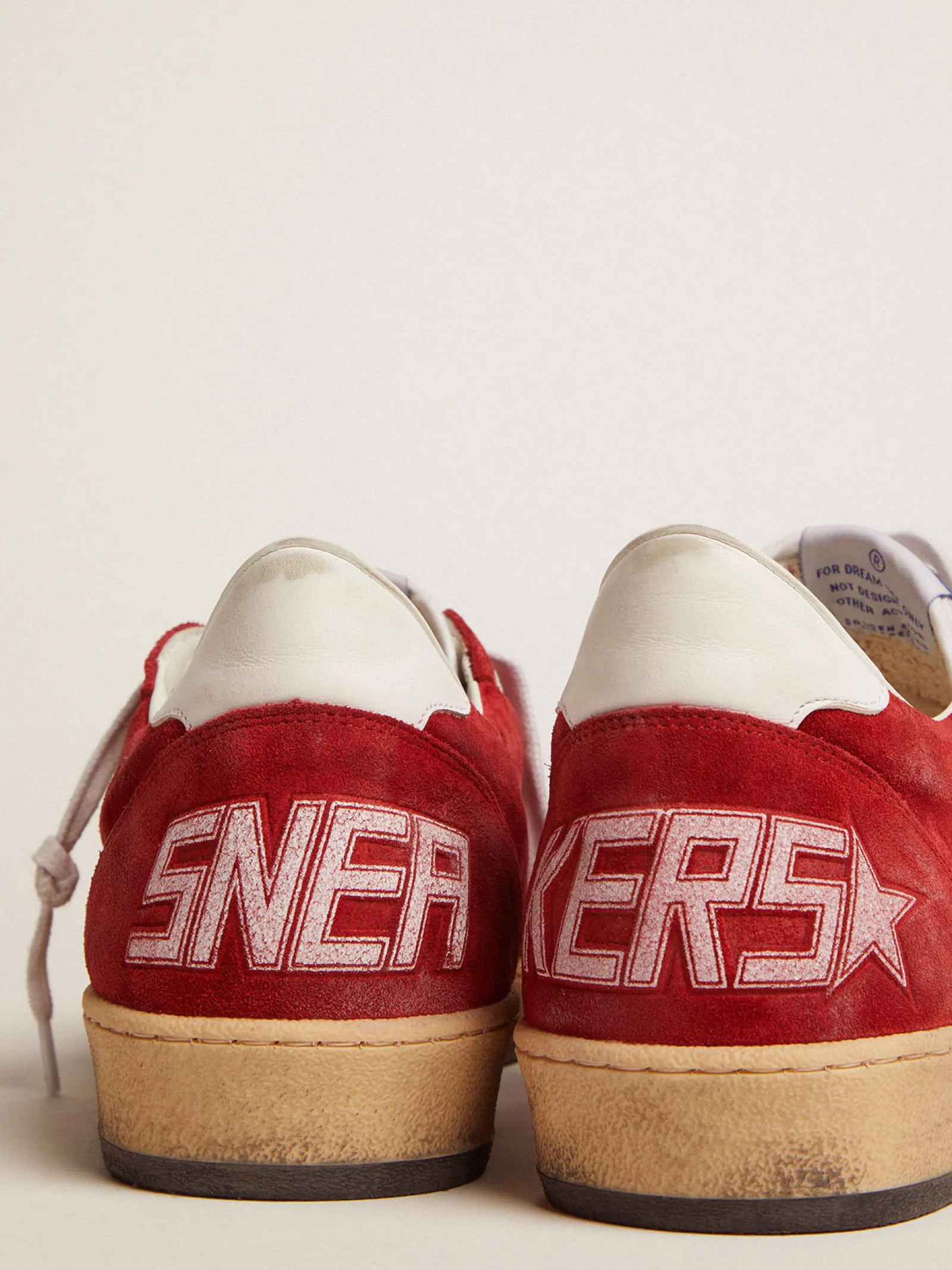 Cheap Golden Goose Ball Star masculino de suede vermelho-escuro com estrela e talão brancos Cabedal de suede vermelho-escuro