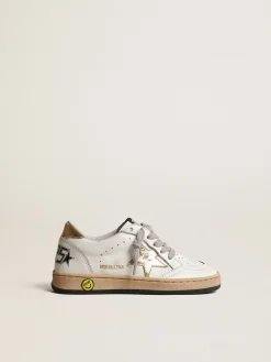 Outlet Golden Goose Ball Star Young com estrela e talão de couro metálico dourado Cabedal de napa branca