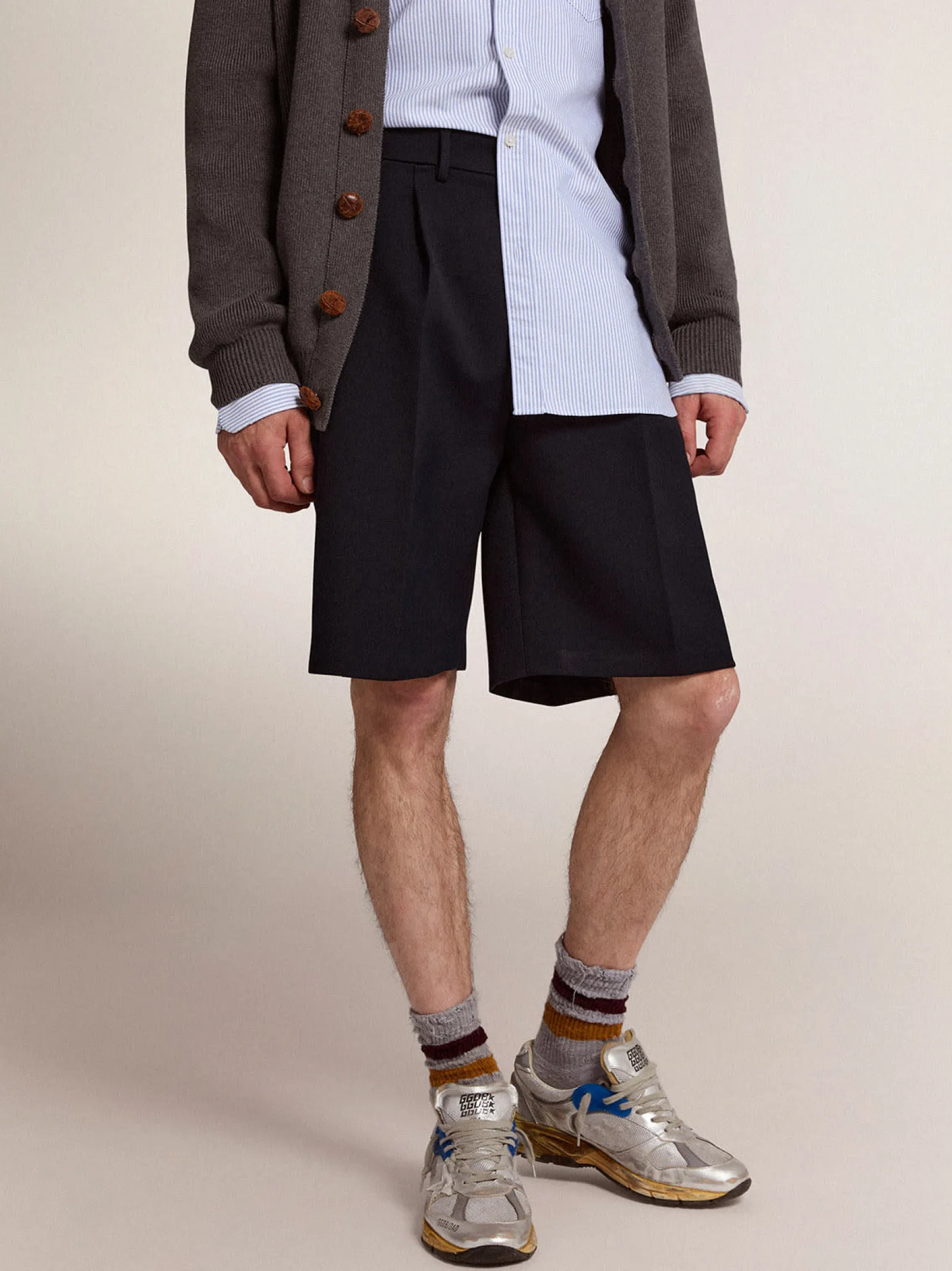 Best Sale Golden Goose Bermuda masculina de lã azul-escura Cor: azul-escuro