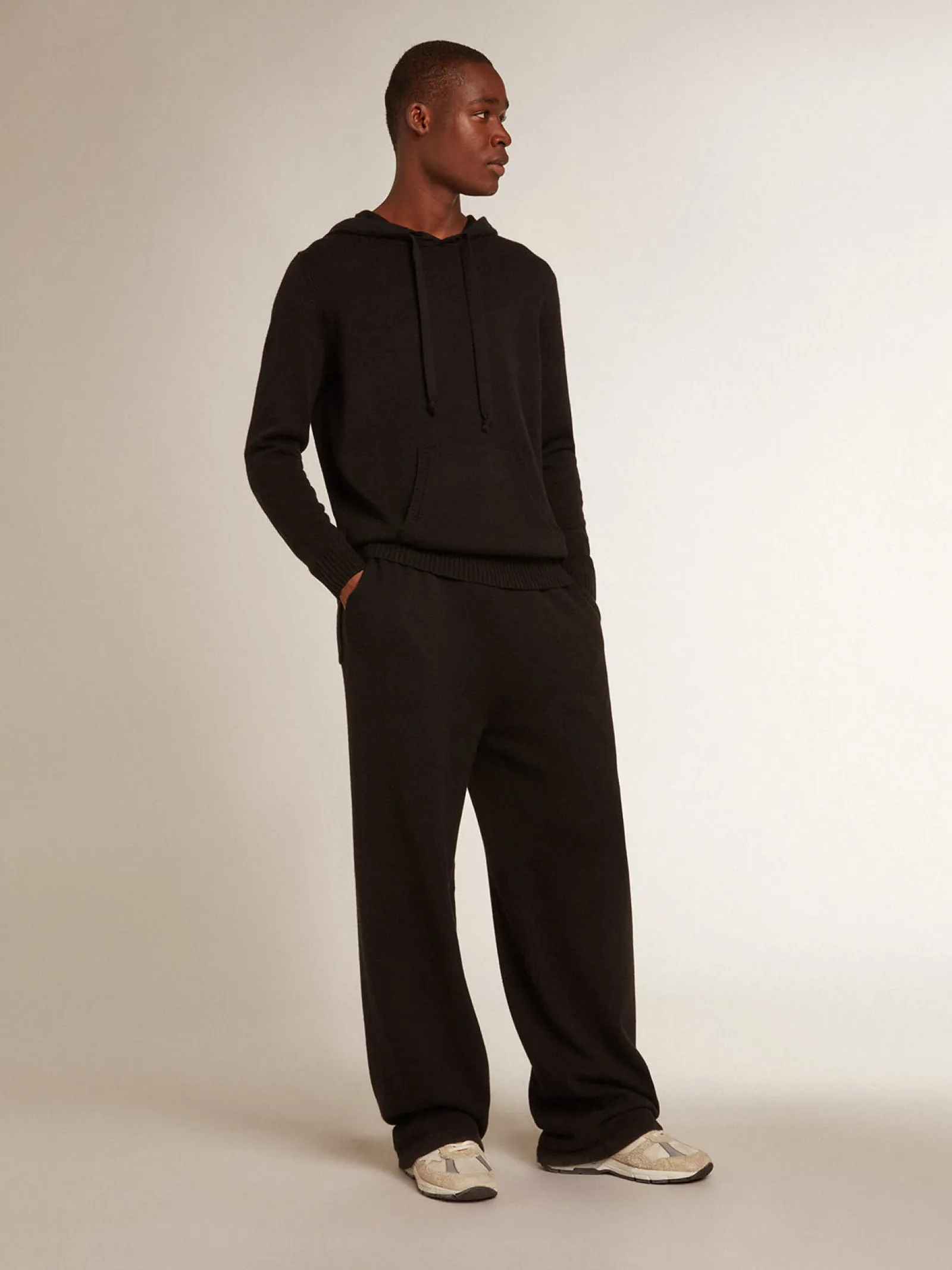 New Golden Goose Blusa tipo moletom masculina preta misto caxemira com capuz Caxemira de baixo impacto