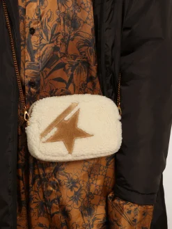 Store Golden Goose Bolsa Mini Star feminina de shearling bege com estrela de suede Cor: bege