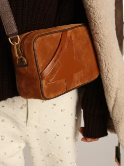 Discount Golden Goose Bolsa Star de suede cor tabaco com estrela de couro tom sobre tom Cor: tabaco