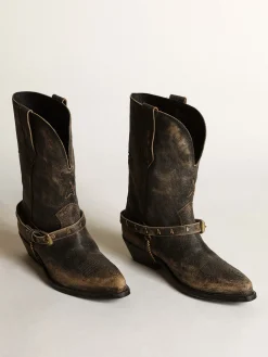 Cheap Golden Goose Bota de cano baixo feminina de couro preto brilhante com corrente Cor: preto e bege com efeito desgastado