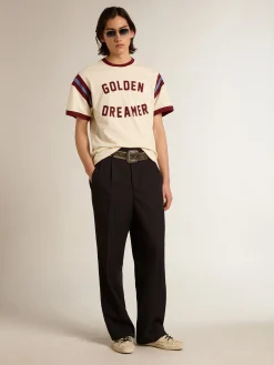 Hot Golden Goose Camiseta branca masculina com escrita bordô na frente Coleção Journey