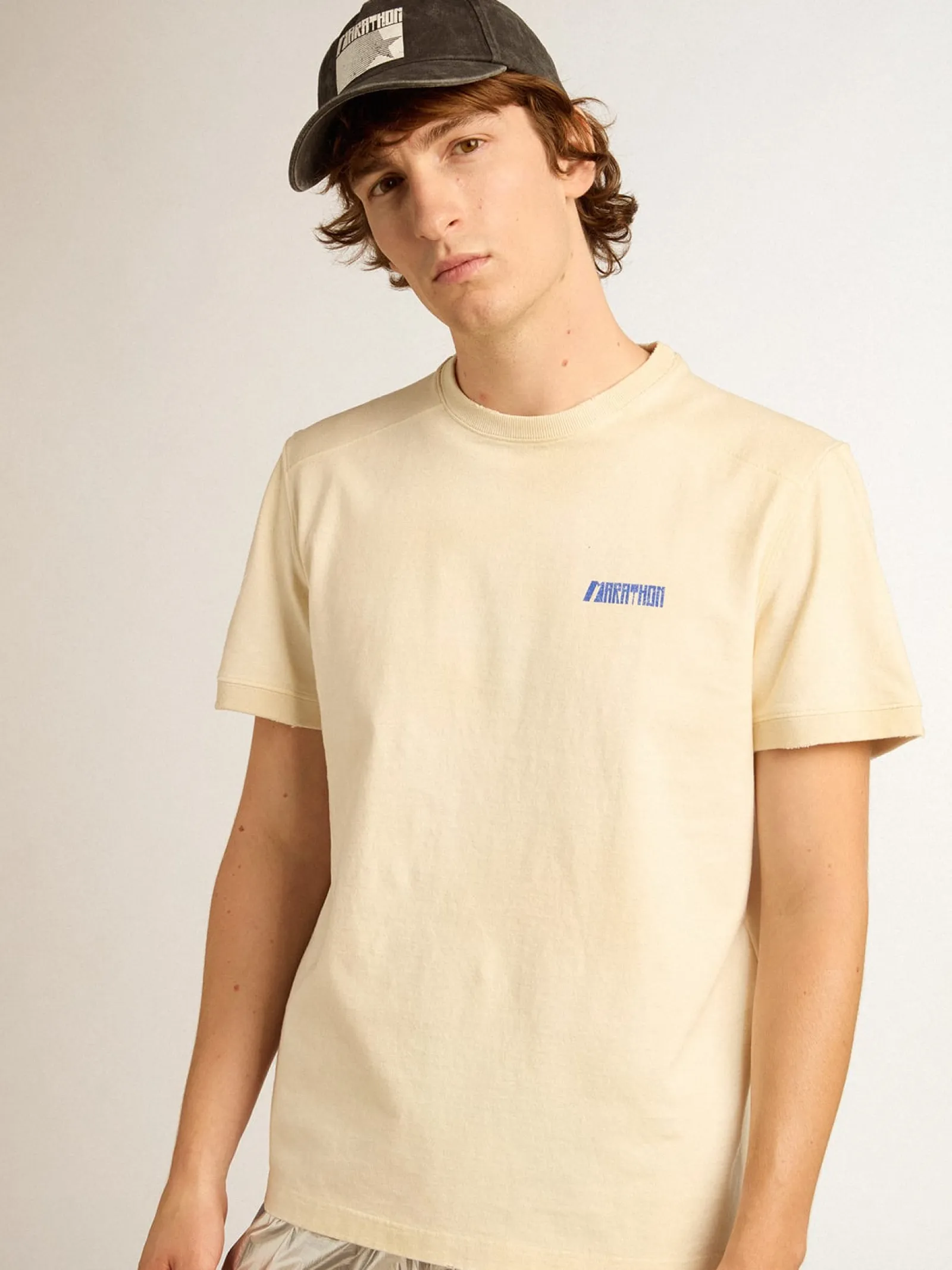 New Golden Goose Camiseta de algodão branco usado com logo Marathon azul Cor: branco usado