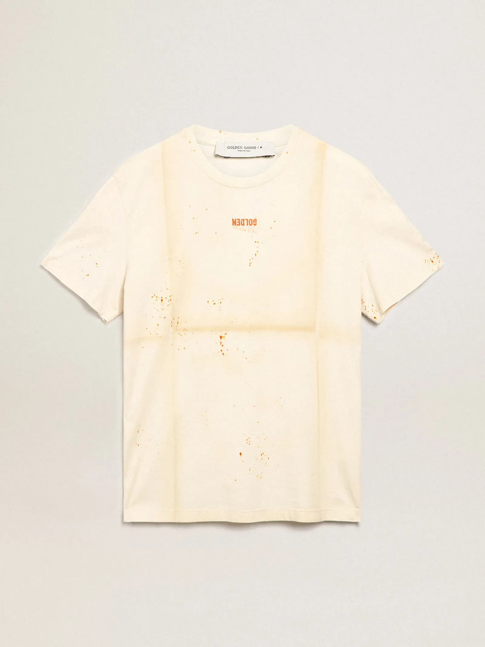 Cheap Golden Goose Camiseta masculina marfim com inscrição e detalhes desgastados Cor: marfim