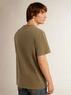 Fashion Golden Goose Camiseta masculina verde-oliva com inscrição Golden Cor: verde-oliva