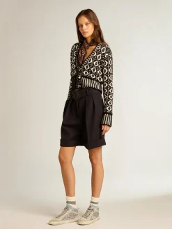 Fashion Golden Goose Cardigã cropped com estampas geométricas brancas e pretas Coleção Journey