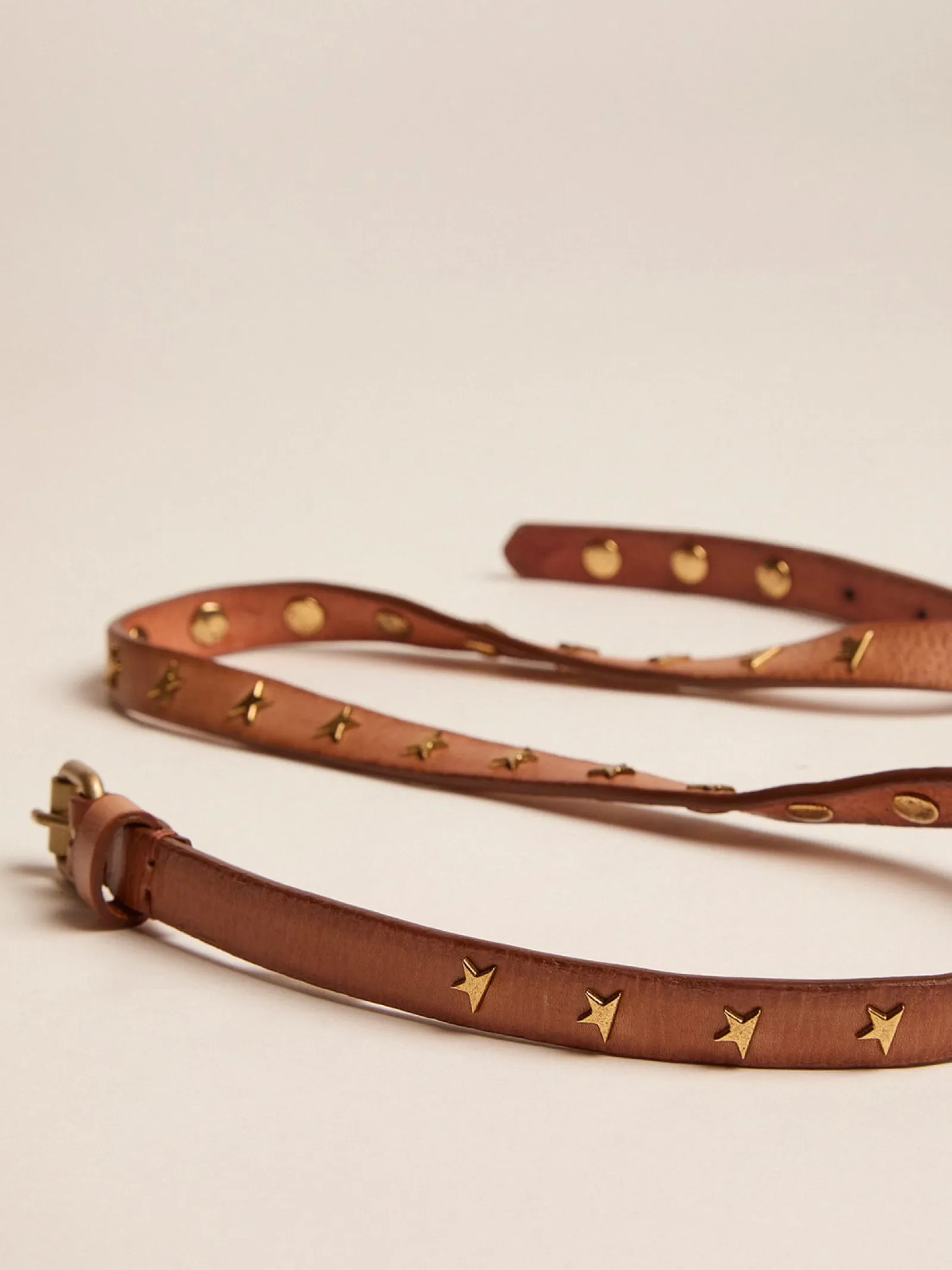 Cheap Golden Goose Cinto Molly de couro marrom com tachas em forma de estrela Cor: marrom
