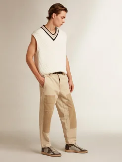 Shop Golden Goose Colete com decote em V de fio de algodão cor de papiro Cor: papiro