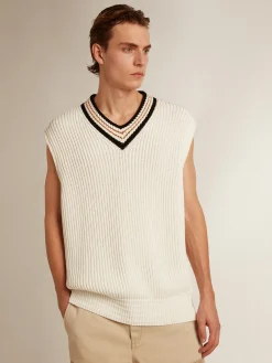 Shop Golden Goose Colete com decote em V de fio de algodão cor de papiro Cor: papiro