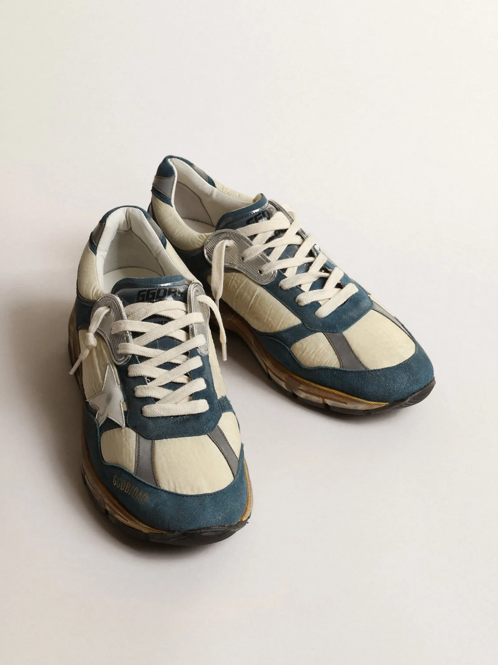 Outlet Golden Goose Dad-Star Masculino de suede azul petróleo, estrela de couro branco Cabedal de suede azul petróleo e náilon bege