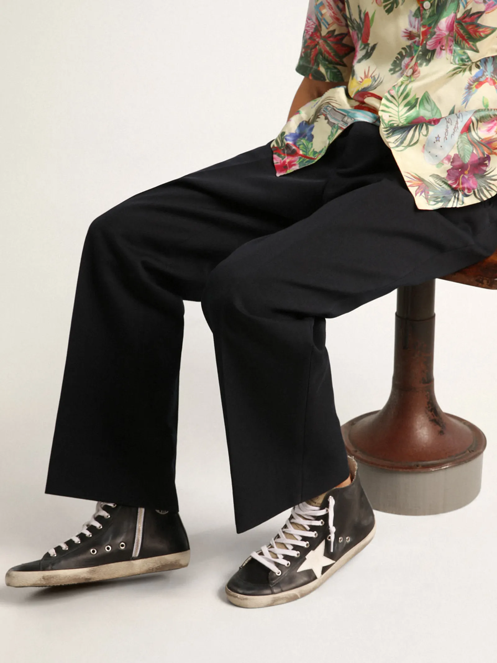 Best Sale Golden Goose Francy masculino com cabedal de couro preto e estrela de couro branco Cor: preto