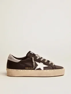 Best Golden Goose Hi Star feminino de couro preto com estrela de couro metálico prateado Cor: preto
