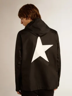 Best Golden Goose Jaqueta corta-vento masculina com logo e estrela brancos em contraste Cor: preto