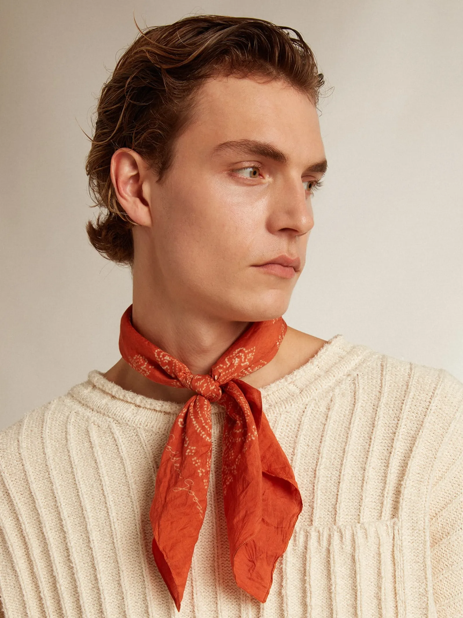 Best Sale Golden Goose Lenço cor de ferrugem com estampa caxemira pontilhada Cor: ferrugem