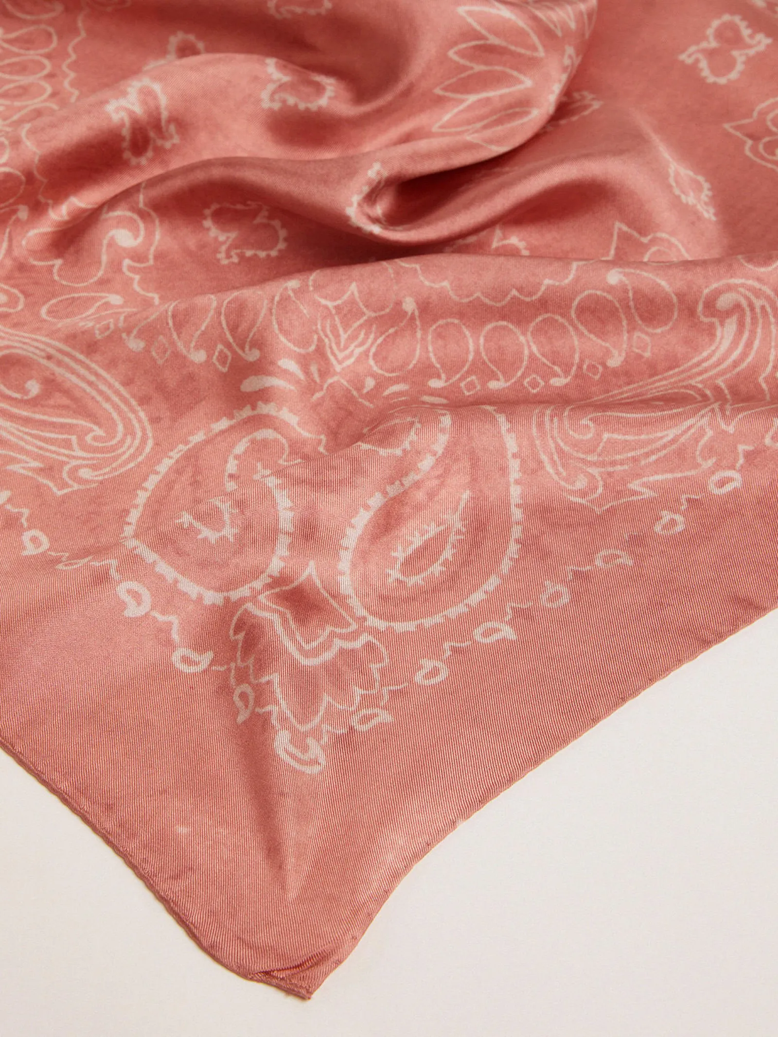 Cheap Golden Goose Lenço rosa envelhecido com estampa caxemira Cor: rosa envelhecido