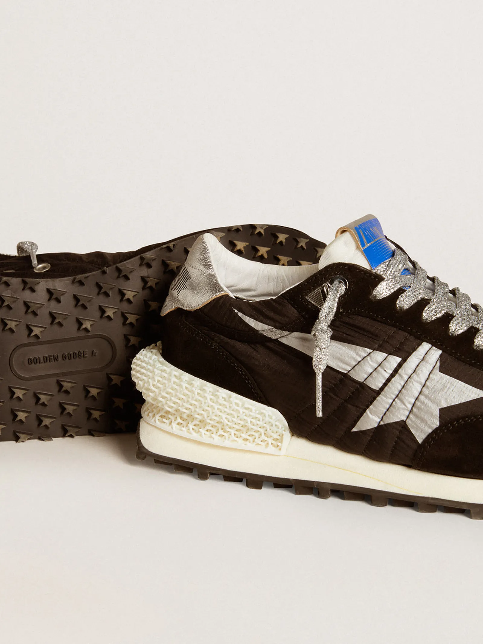 Cheap Golden Goose Marathon feminino com e estrela prateada Cabedal de náilon ripstop preto