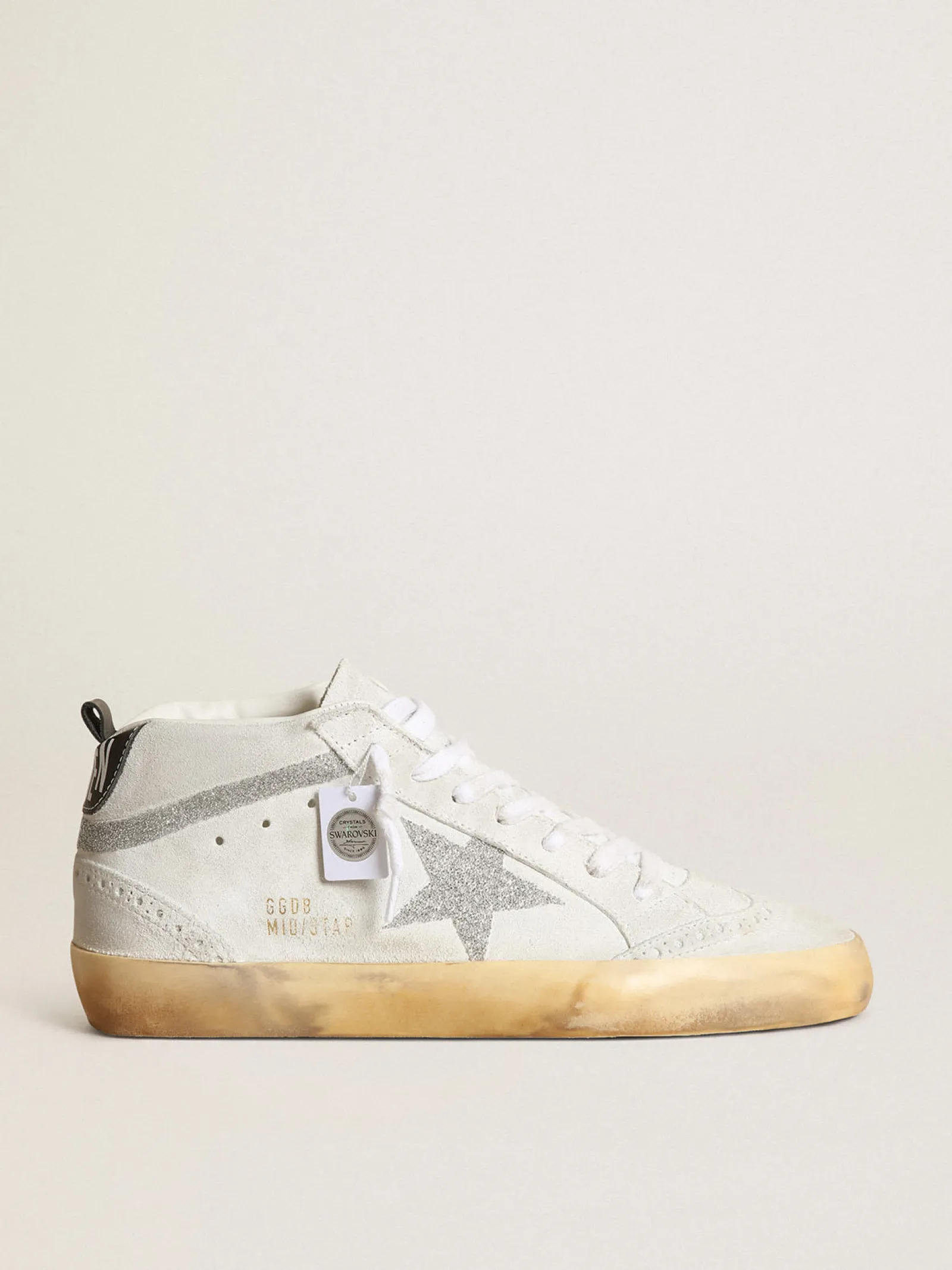 Shop Golden Goose Mid Star feminino de suede branco com estrela e lista Swarovski Cabedal de suede branco