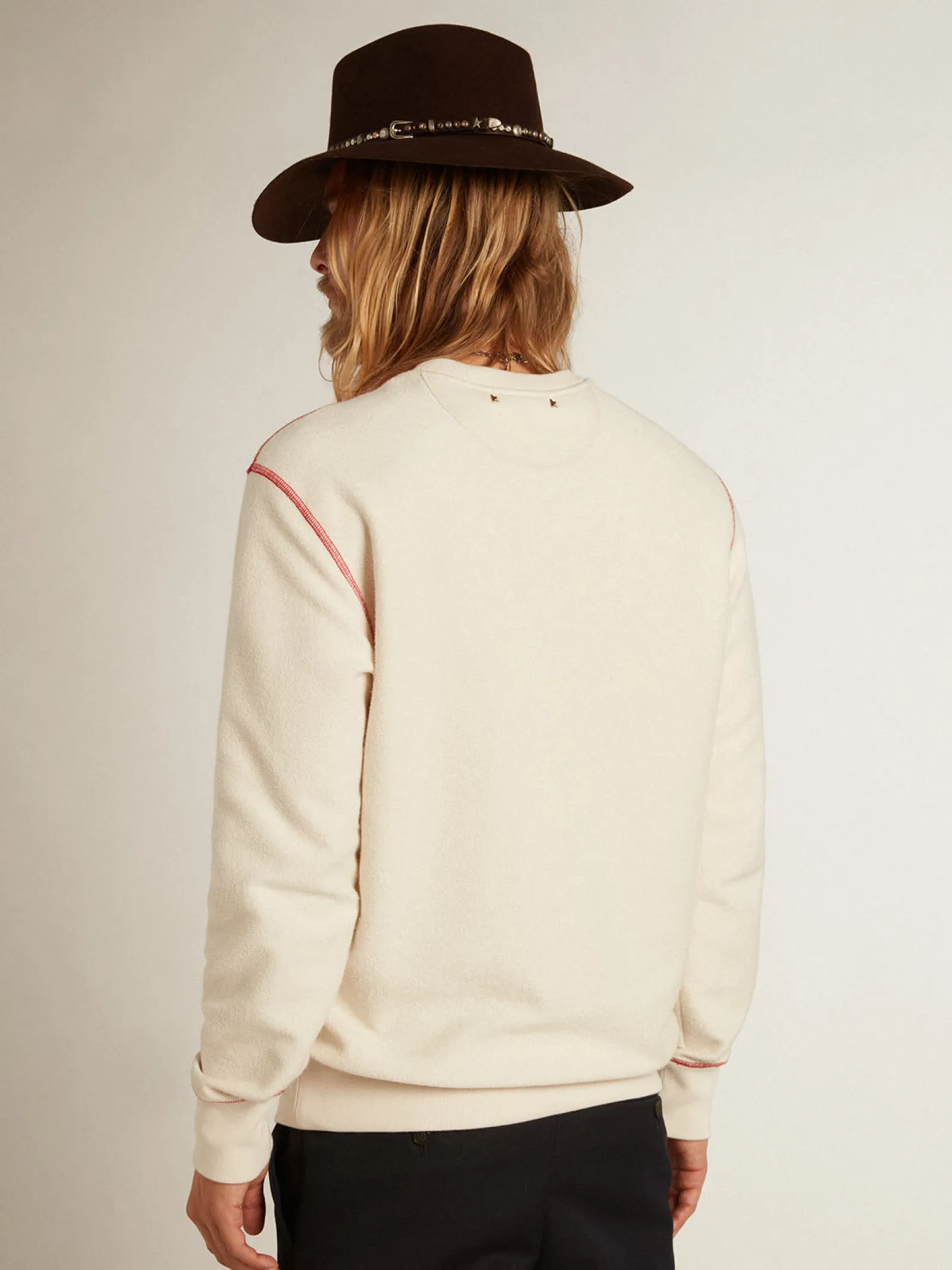 New Golden Goose Moletom Masculino na cor branco heritage com logo CNY Cor: branco heritage