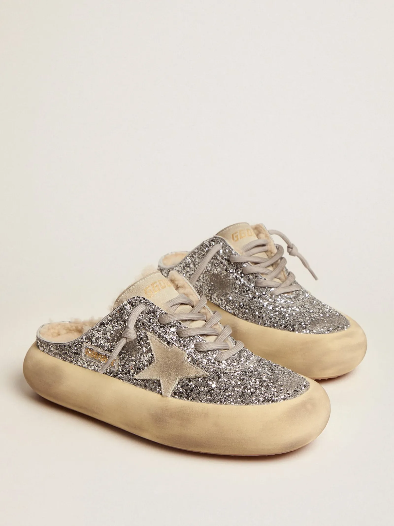 Cheap Golden Goose Mule Space-Star feminino em glitter prateado e forro de shearling Cabedal de glitter prateado