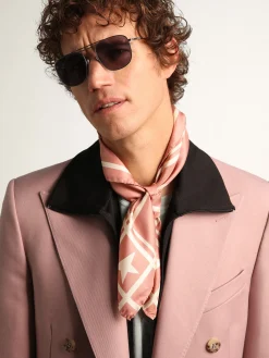 Outlet Golden Goose Old-rose-colored Golden Collection scarf with contrasting white stars and stripes old rose