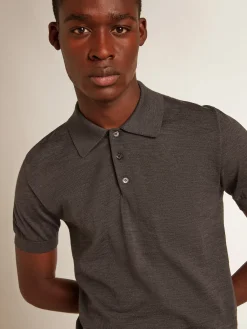 Outlet Golden Goose Polo masculina de manga curta de lã merino cinza Golden Collection