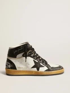 Shop Golden Goose Sky-Star de napa branca com estrela de couro preto Cabedal de napa branca