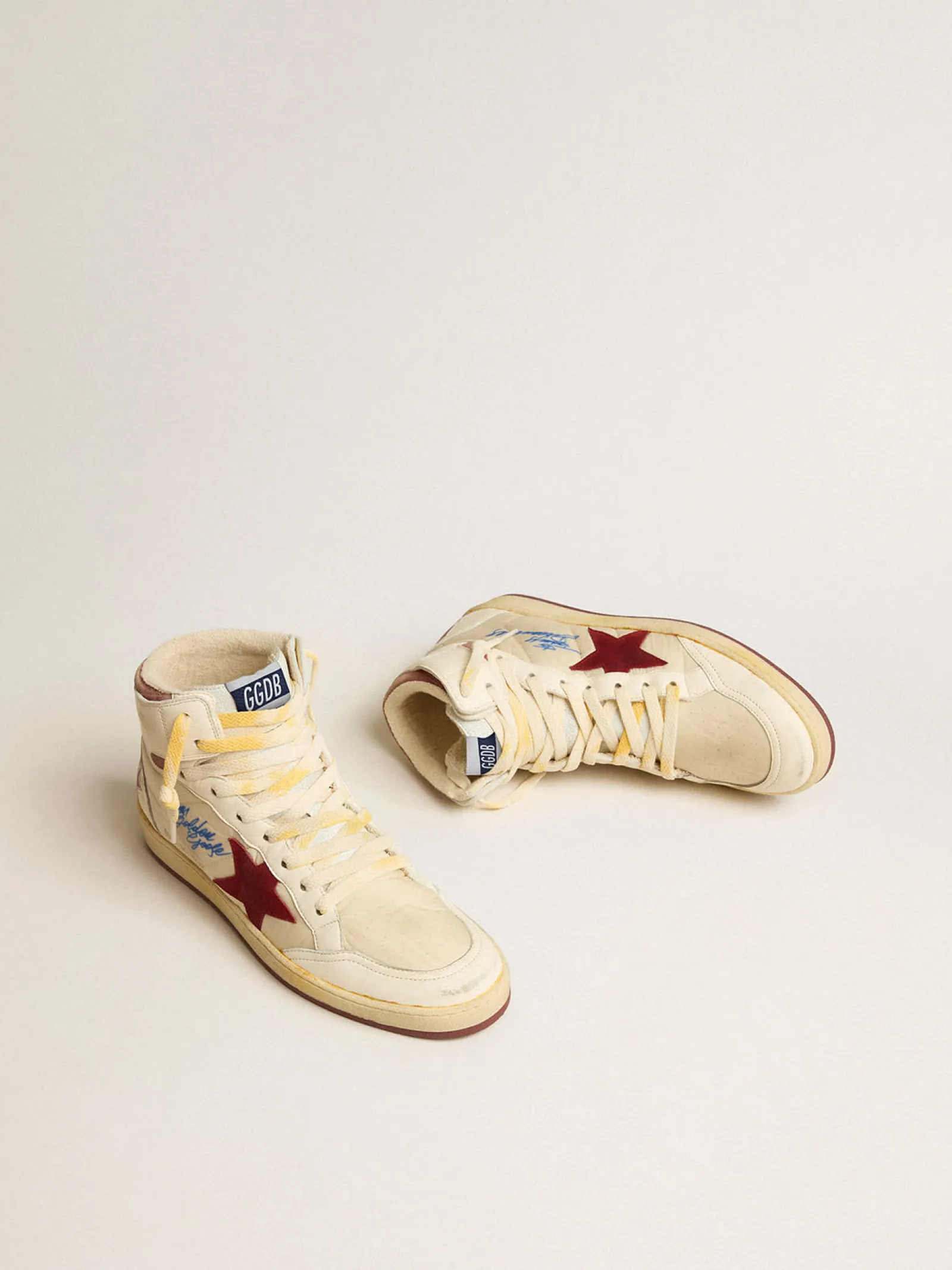 Sale Golden Goose Sky-Star de náilon e napa bege com estrela de suede cor de romã Cabedal de náilon e napa bege