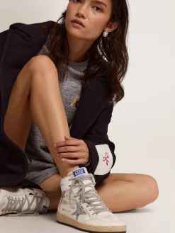 Cheap Golden Goose Sky-Star feminino com assinatura no tornozelo e inserções prateadas Cor: branco