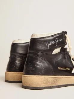 Best Sale Golden Goose Sky-Star feminino de napa preta com estrela branca Cabedal de napa preta