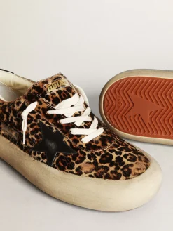 Flash Sale Golden Goose Space-Star masculino de cavalinho leopardo com estrela e talão pretos Cabedal de couro cavalinho com estampa de leopardo nas cores bege, marrom e preto