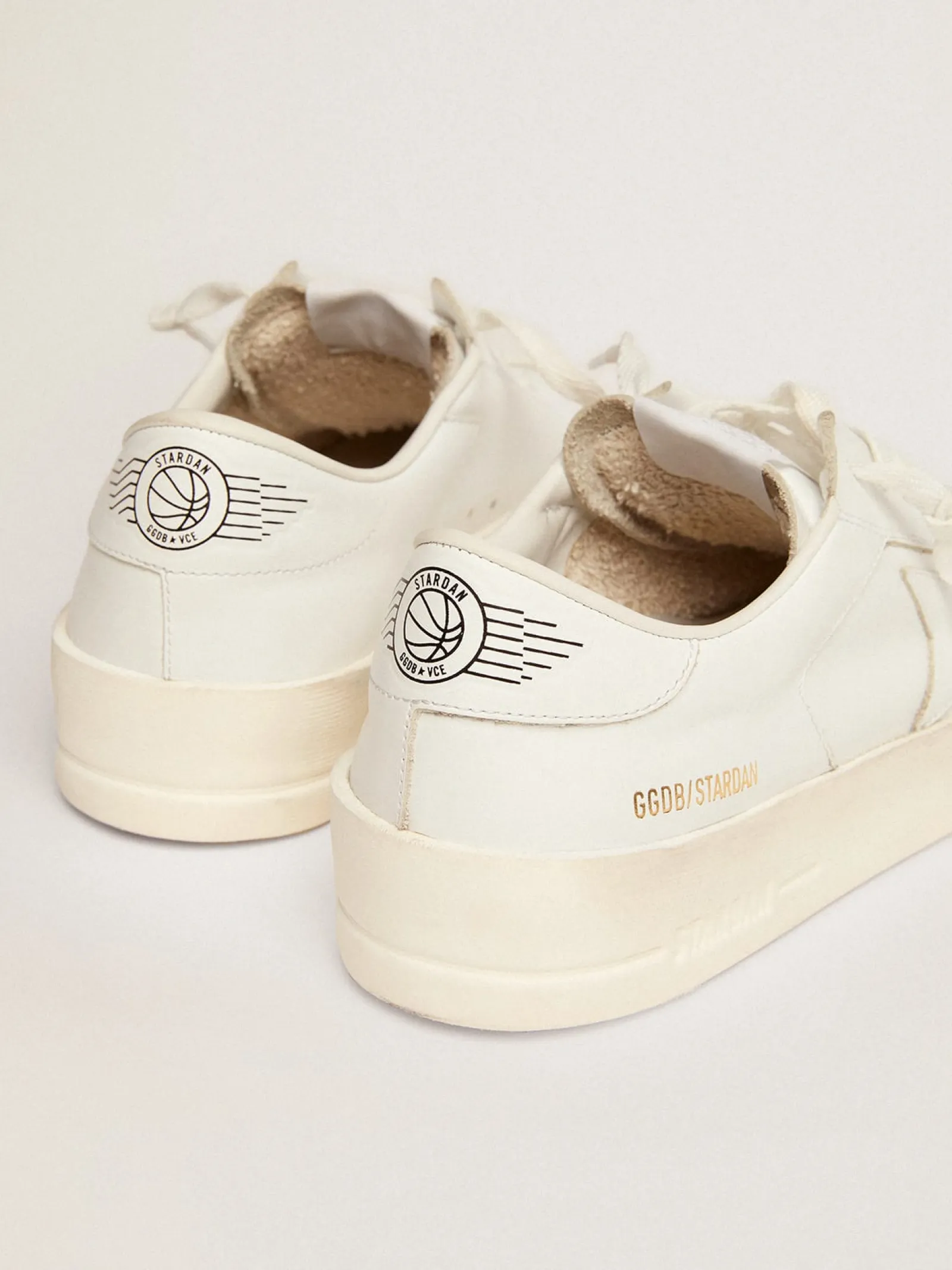 Best Sale Golden Goose Stardan feminino de couro branco Material principal: 100% couro bovino