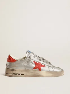 Hot Golden Goose Stardan Masculino de couro metálico, inserções de glitter vermelho Cabedal de couro metálico prateado