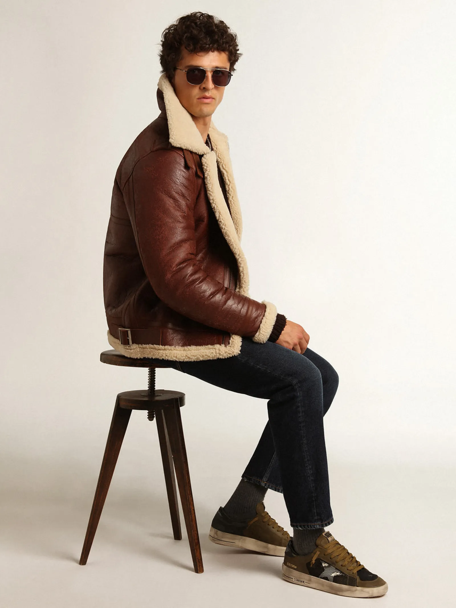 Clearance Golden Goose Stardan masculino de nubuk verde-militar e tela preta com estrela branca Cabedal em nabuk verde militar e malha preta