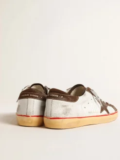 Best Golden Goose Super-Star com estrela e talão de suede marrom Cabedal de couro branco craquelado