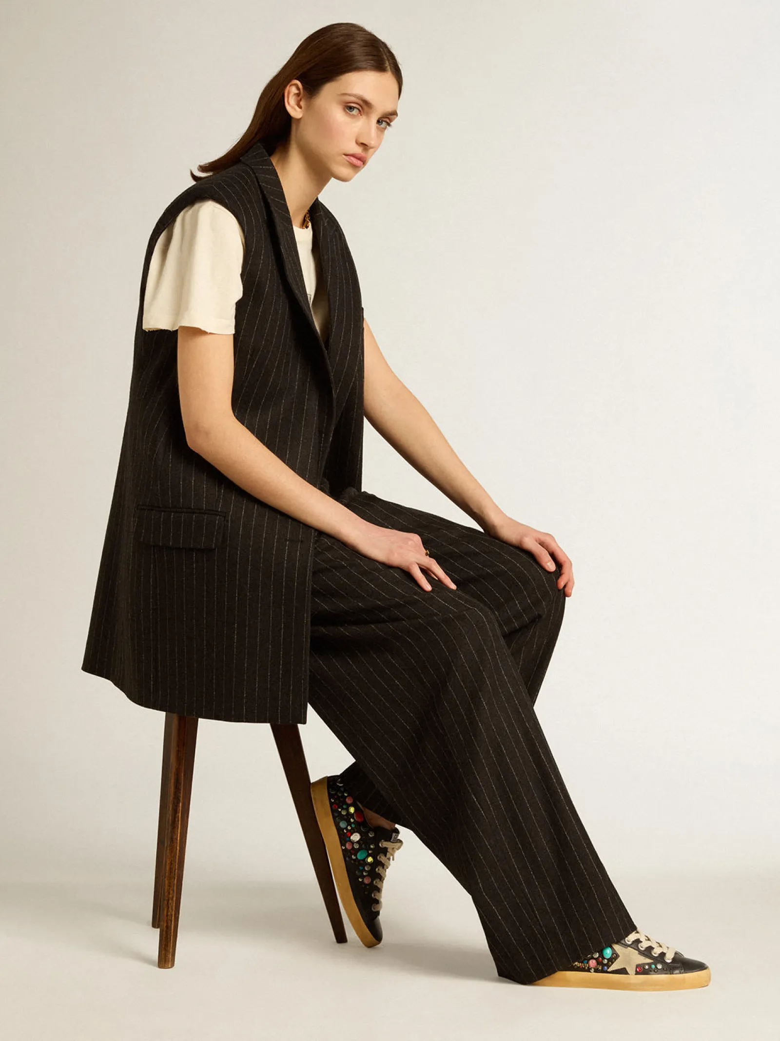Discount Golden Goose Super-Star com tachas coloridas e estrela de suede bege Cor: preto