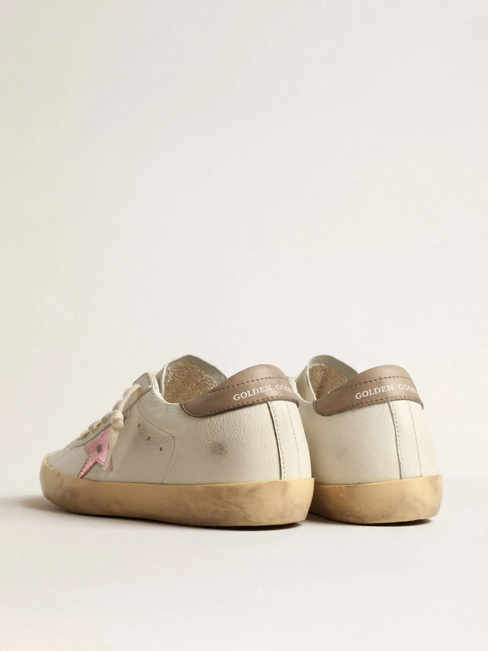 Fashion Golden Goose Super-Star de napa branca com estrela de couro metálico rosa Cabedal de napa branca