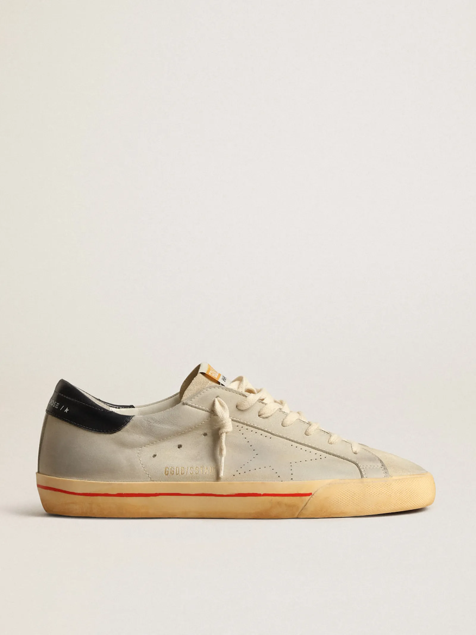 Outlet Golden Goose Super-Star de nubuk cinza com estrela perfurada e talão azul Cabedal de nubuk cinza gelo