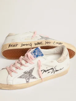 Best Golden Goose Super-Star feminino com estrela de glitter prateado e talão com estampa de leopardo Cor: branco
