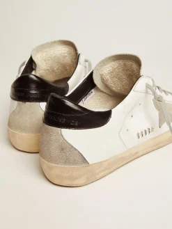 Cheap Golden Goose Super-Star feminino com talão preto e inscrições de metal Cabedal: 100% couro bovino