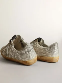 Sale Golden Goose Super-Star feminino de nubuk branco sujo e cristais prateados Cabedal de nubuk branco sujo com cristais prateados all-over