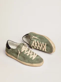 Cheap Golden Goose Super-Star feminino de suede verde-militar com estrela perfurada Cabedal de suede verde militar