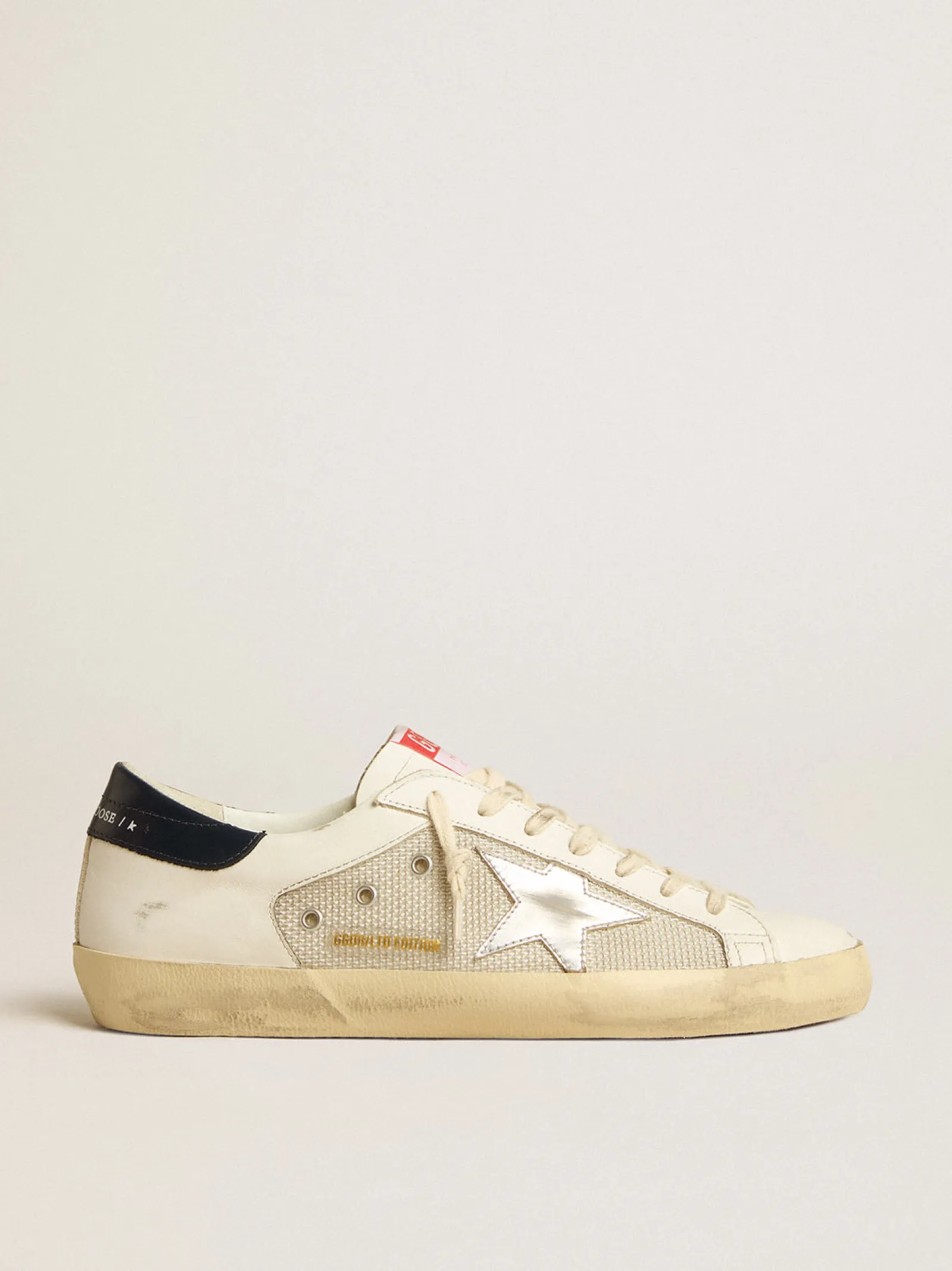 Clearance Golden Goose Super-Star LTD de tela e couro com estrela prateada e talão azul Cabedal de tela e couro brancos
