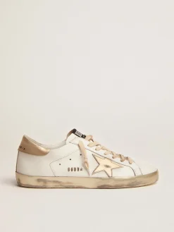Store Golden Goose Super-Star masculino com reforço dourado brilhante e inscrições Cabedal: 100% couro bovino