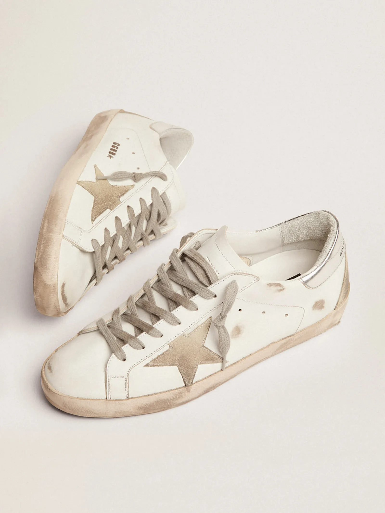 Clearance Golden Goose Super-Star masculino com talão prateado e inscrições Cabedal: 100% couro bovino