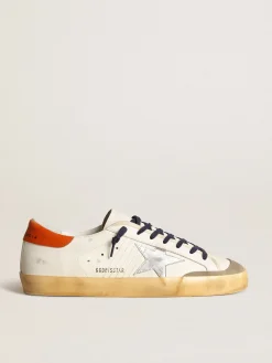Discount Golden Goose Super-Star Penstar com estrela prateada e talão laranja Cor: branco