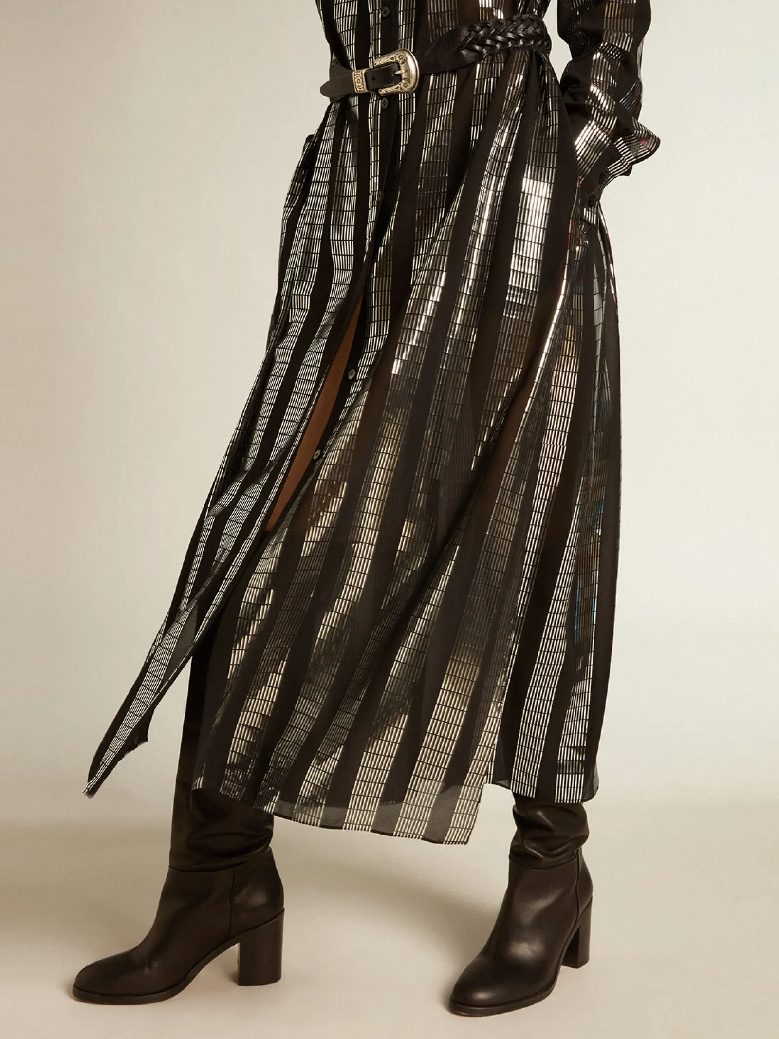 Flash Sale Golden Goose Vestido chemise preto com aplicações metálicas Coleção Journey